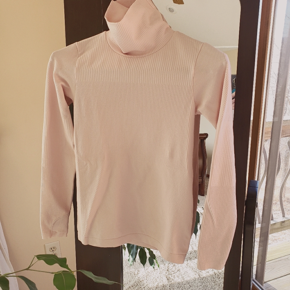 Athleta Flurry Base Layer Turtleneck